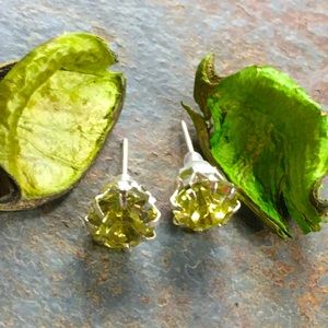 🎈 Sale 🎈 2 for $10 NWOT large rhinestone style post earrings yellow